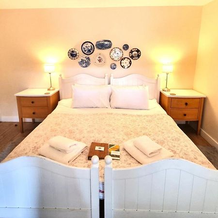 Oak Tree Rooms Ltd Brockenhurst Esterno foto
