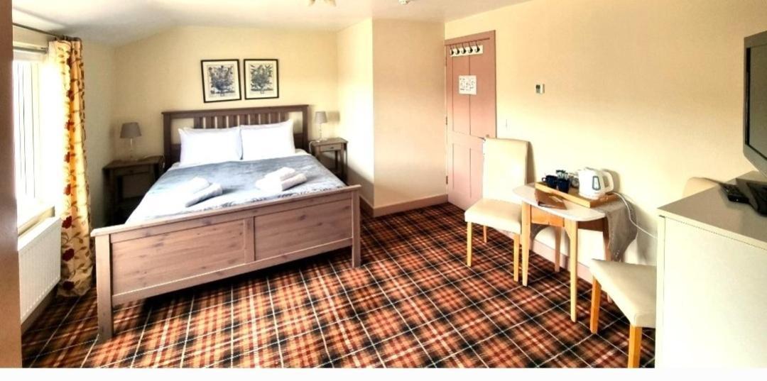 Oak Tree Rooms Ltd Brockenhurst Esterno foto